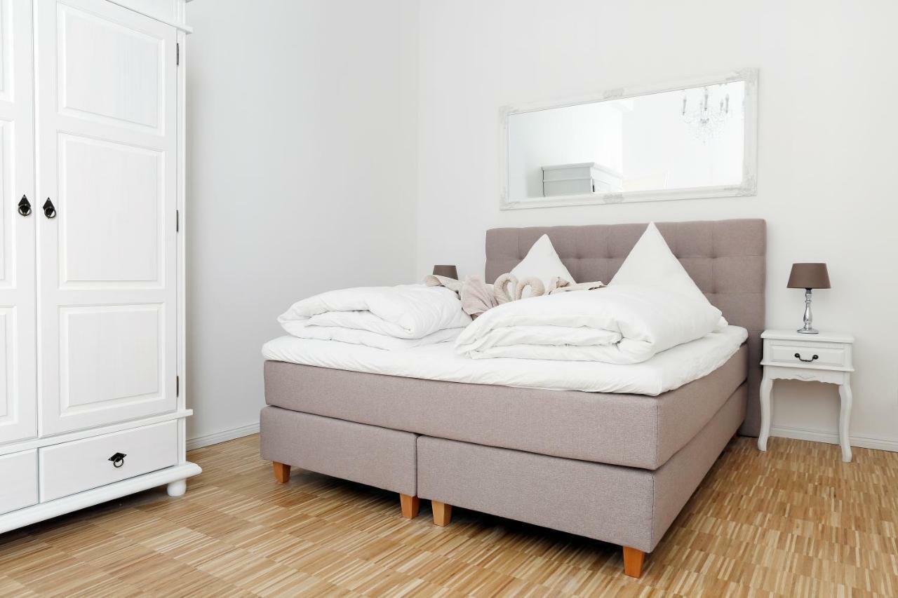 Sc 02 By Rockchair Apartments L Superhost Status L 4 Bedrooms Boxspringbeds 2 Bathrooms Balcony Elevator - Cozy Family & Business Flair Welcomes You! Берлин Экстерьер фото